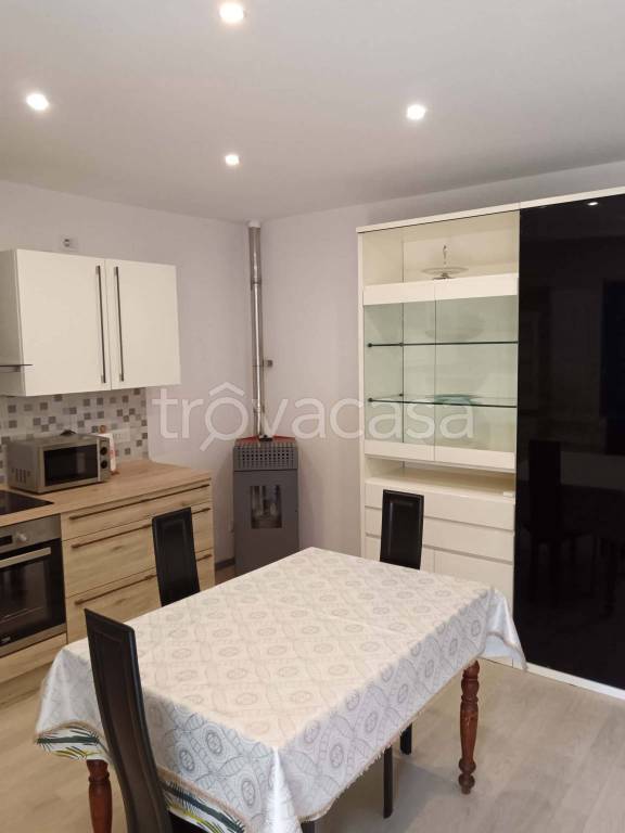 appartamento in affitto a Firenze in zona Cintoia