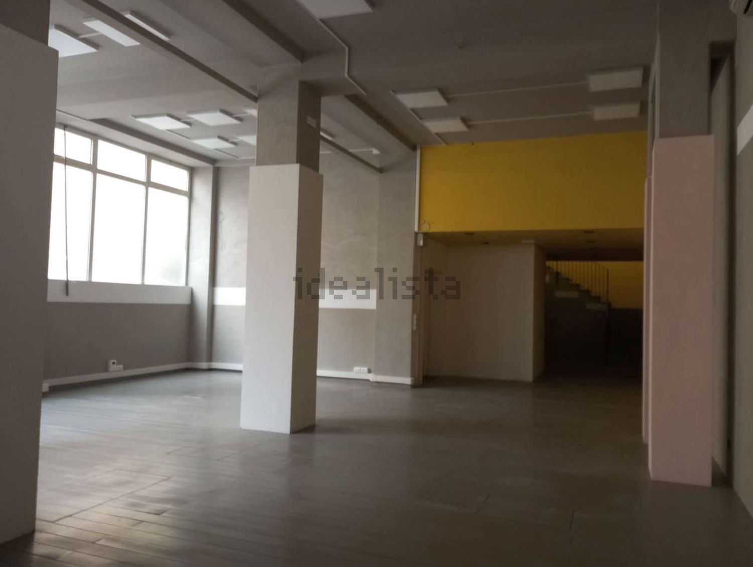 locale di sgombero in affitto a Firenze