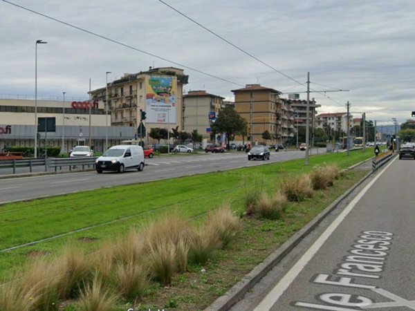 appartamento in affitto a Firenze in zona Isolotto