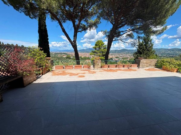 appartamento in affitto a Firenze in zona Ponte a Ema