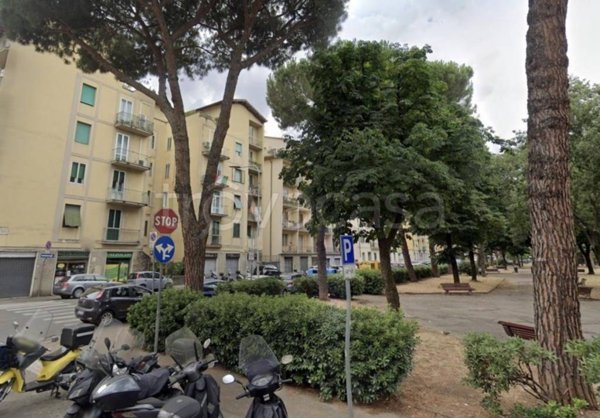 negozio in affitto a Firenze in zona Coverciano