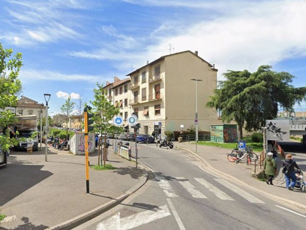 negozio in affitto a Firenze in zona Careggi
