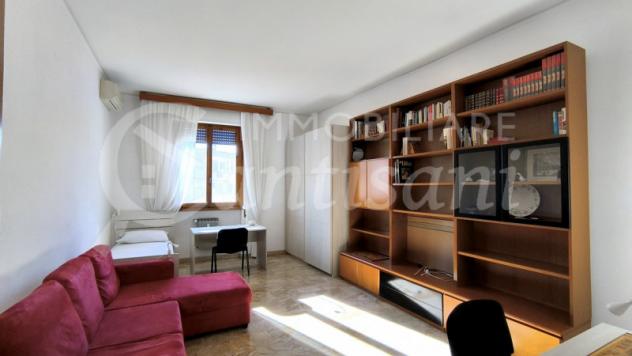 appartamento in affitto a Firenze in zona Careggi