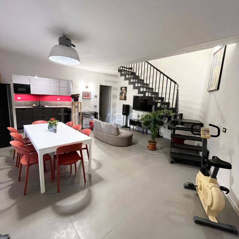 casa indipendente in affitto a Firenze in zona Peretola