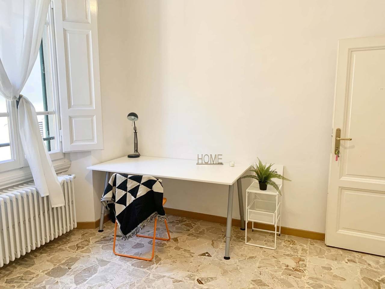negozio in affitto a Firenze in zona Centro Santa Croce