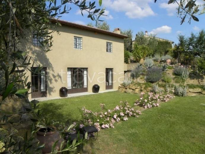 casa indipendente in affitto a Firenze in zona Settignano