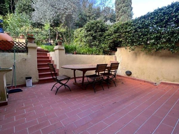 casa indipendente in affitto a Firenze in zona Porta Romana