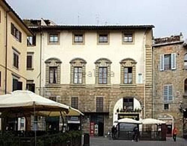 negozio in affitto a Firenze in zona Centro Duomo