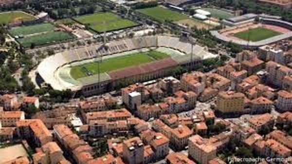 negozio in affitto a Firenze in zona Campo di Marte