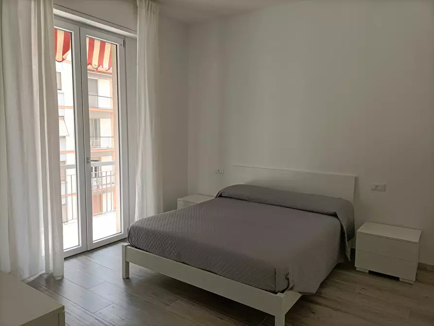 negozio in affitto a Firenze in zona Novoli