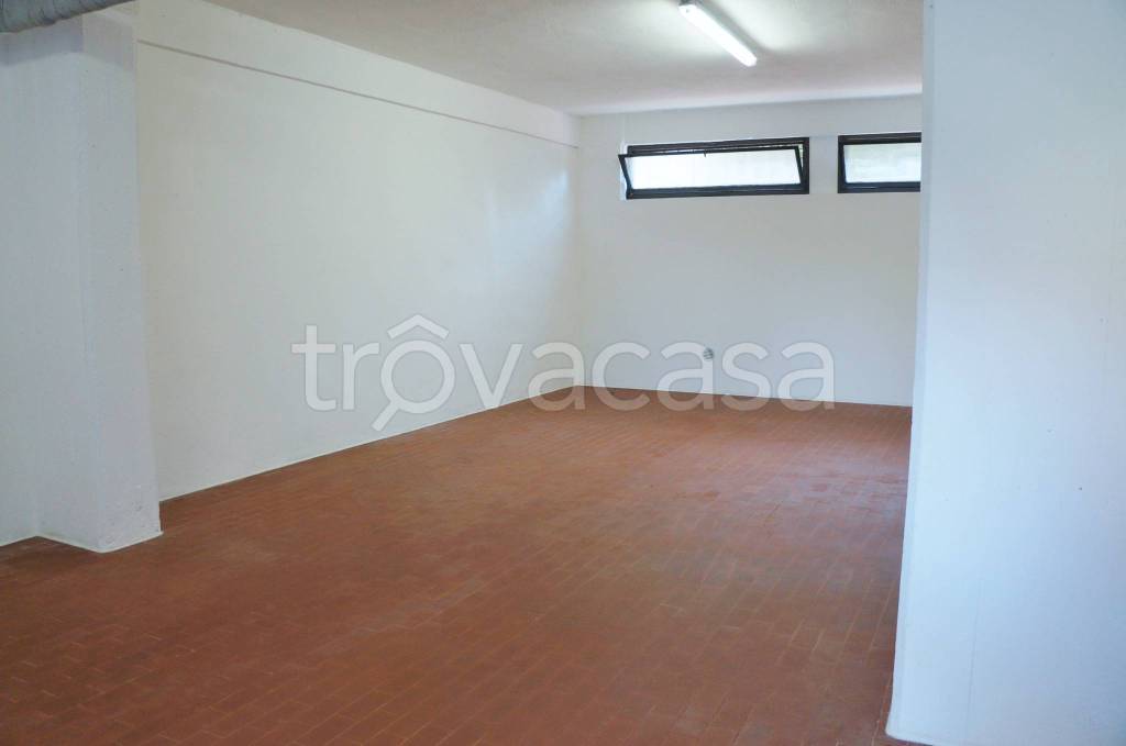 ufficio in affitto a Firenze in zona Isolotto