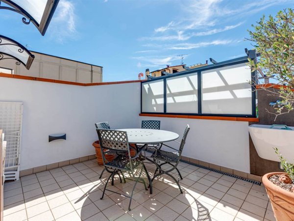 appartamento in affitto a Firenze in zona Le Cure