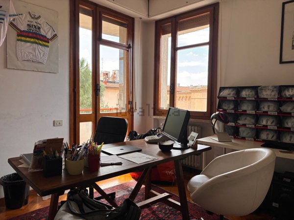 ufficio in affitto a Firenze in zona Campo di Marte