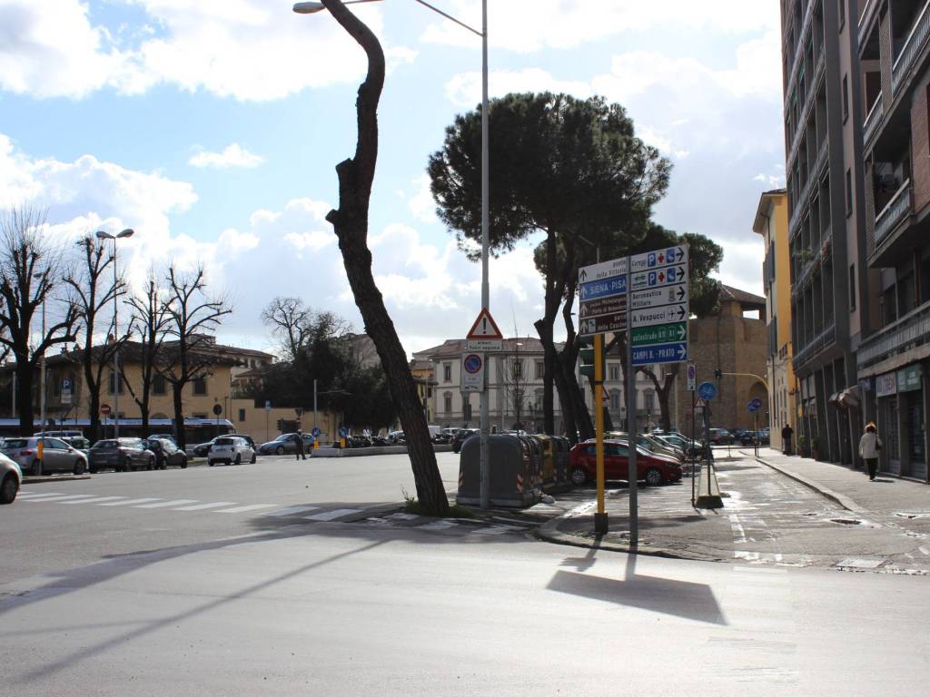 negozio in affitto a Firenze