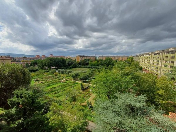 appartamento in affitto a Firenze in zona Isolotto
