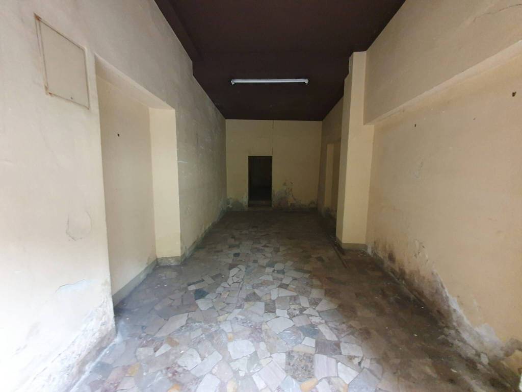 negozio in affitto a Firenze