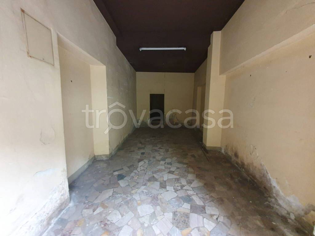negozio in affitto a Firenze