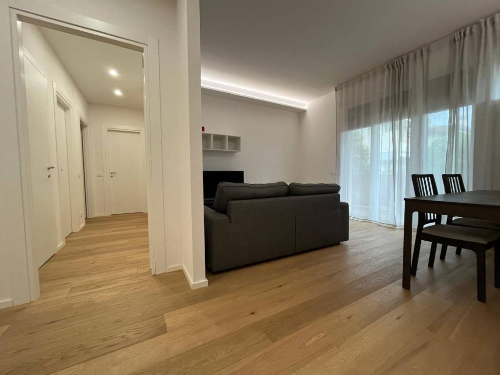 appartamento in affitto a Firenze in zona Isolotto