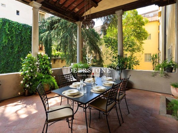 appartamento in affitto a Firenze in zona Centro Santa Croce