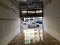 negozio in affitto a Firenze in zona Campo di Marte