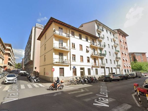negozio in affitto a Firenze in zona Careggi
