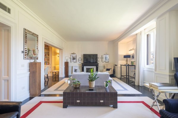 appartamento in affitto a Firenze in zona Centro Santa Maria Novella