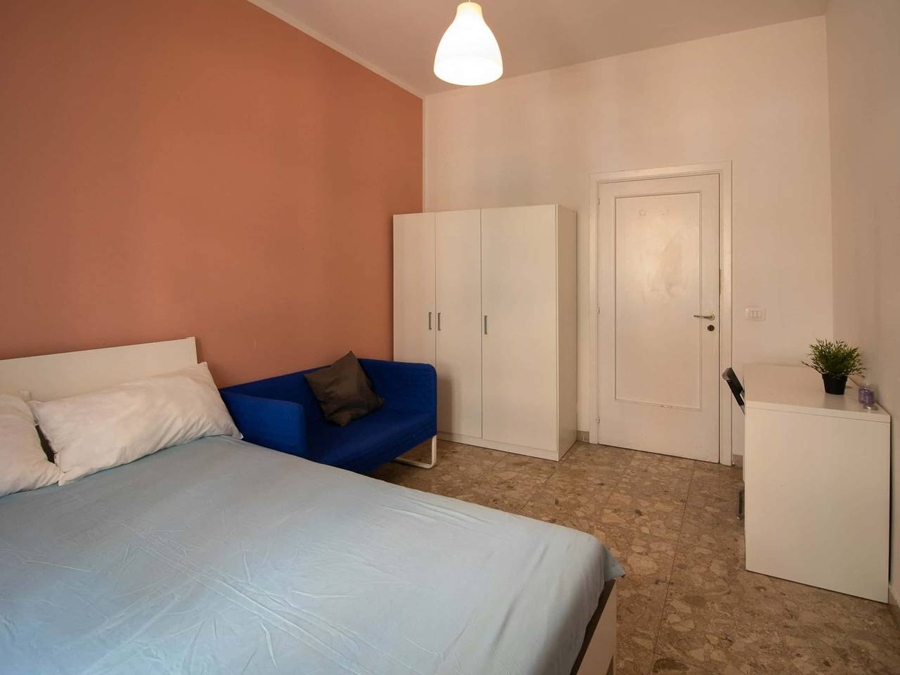 negozio in affitto a Firenze in zona Novoli