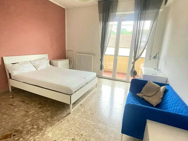 negozio in affitto a Firenze in zona Novoli