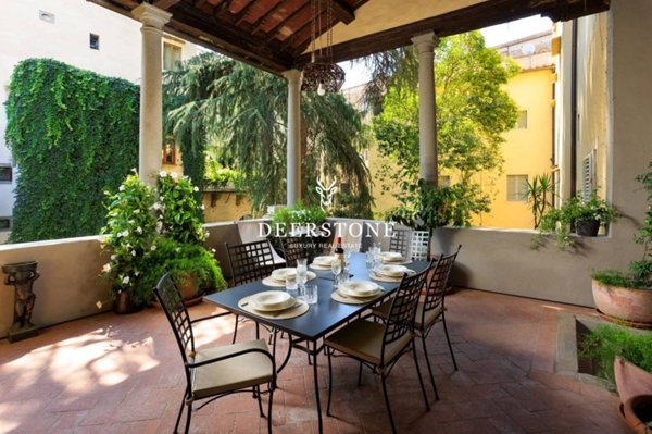 appartamento in affitto a Firenze in zona Centro Santa Croce