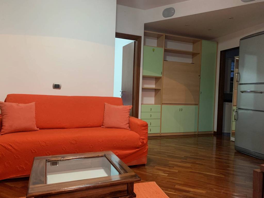 appartamento in affitto a Firenze in zona Isolotto