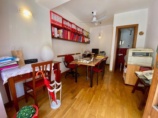 ufficio in affitto a Firenze in zona Coverciano