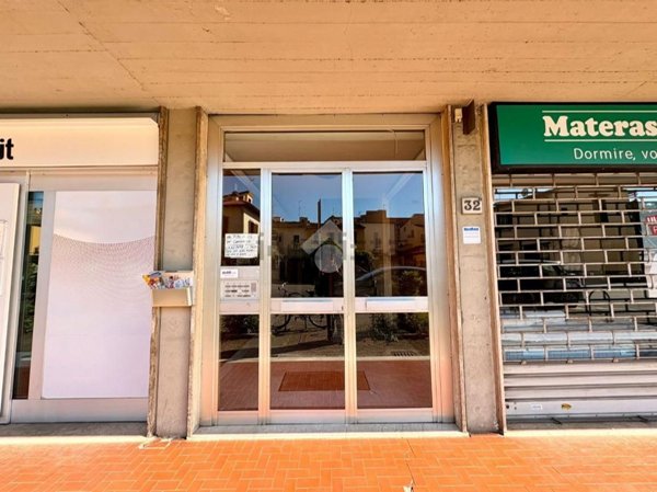 ufficio in affitto a Firenze in zona Legnaia