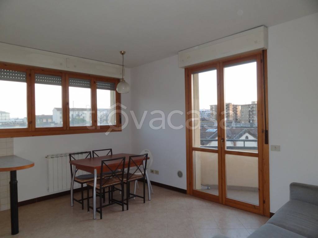 appartamento in affitto a Firenze in zona Careggi