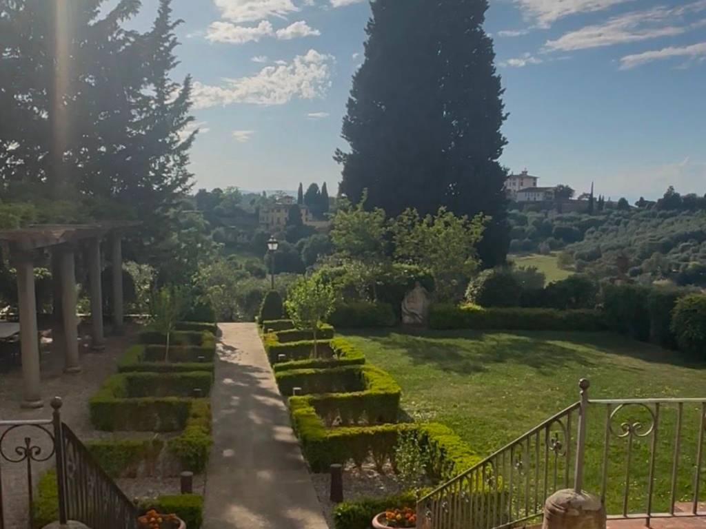 casa indipendente in affitto a Firenze in zona Porta Romana