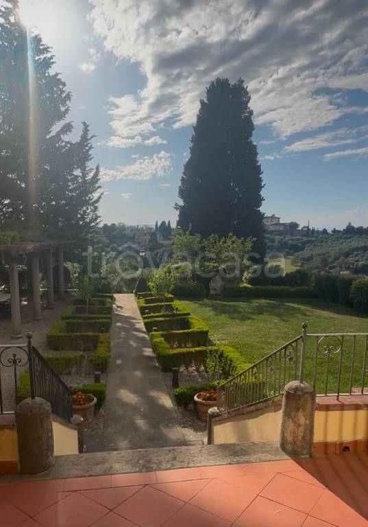casa indipendente in affitto a Firenze in zona Porta Romana