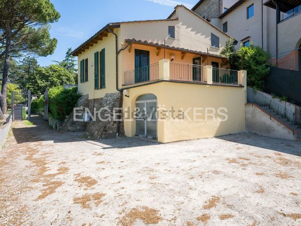 appartamento in affitto a Firenze in zona Pignone