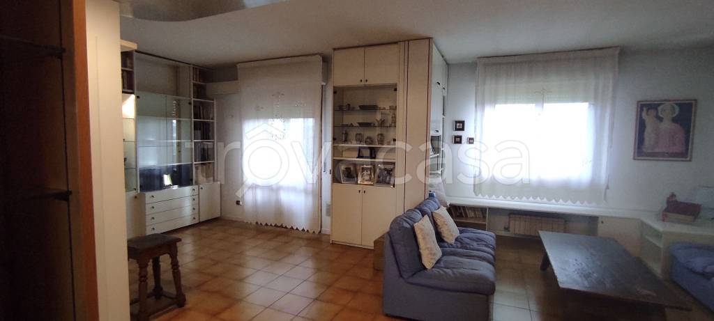 appartamento in affitto a Firenze in zona Isolotto