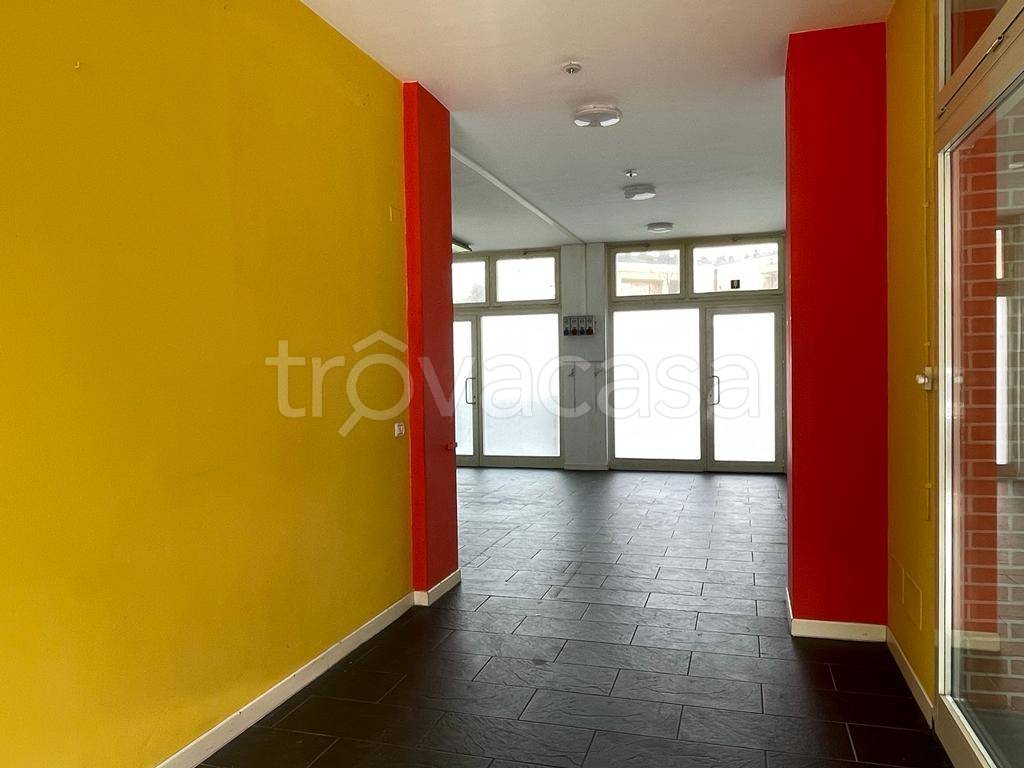 negozio in affitto a Firenze in zona Coverciano