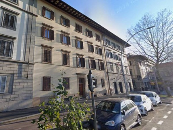 negozio in affitto a Firenze in zona Centro Duomo