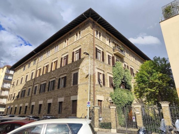 appartamento in affitto a Firenze in zona Campo di Marte