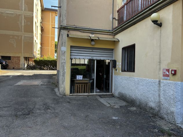 negozio in affitto a Firenze in zona Peretola