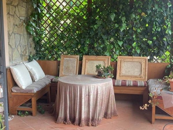 appartamento in affitto a Firenze in zona Settignano