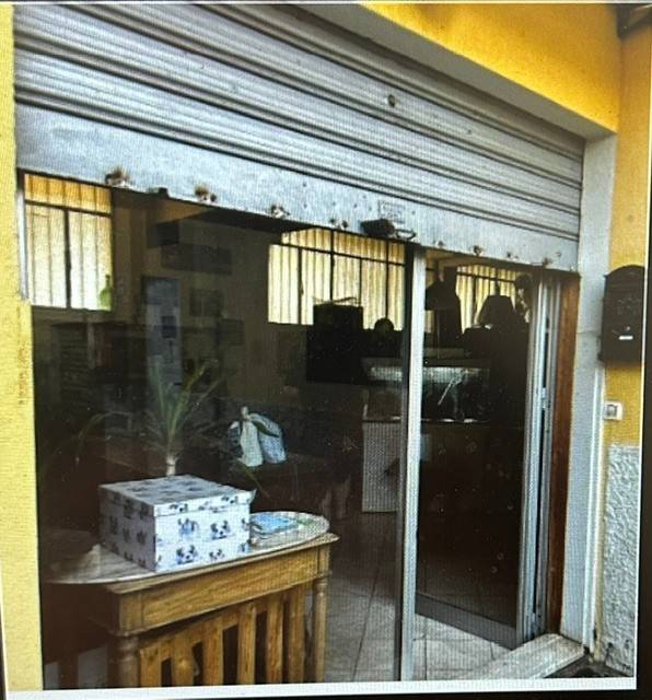 locale commerciale in affitto a Firenze
