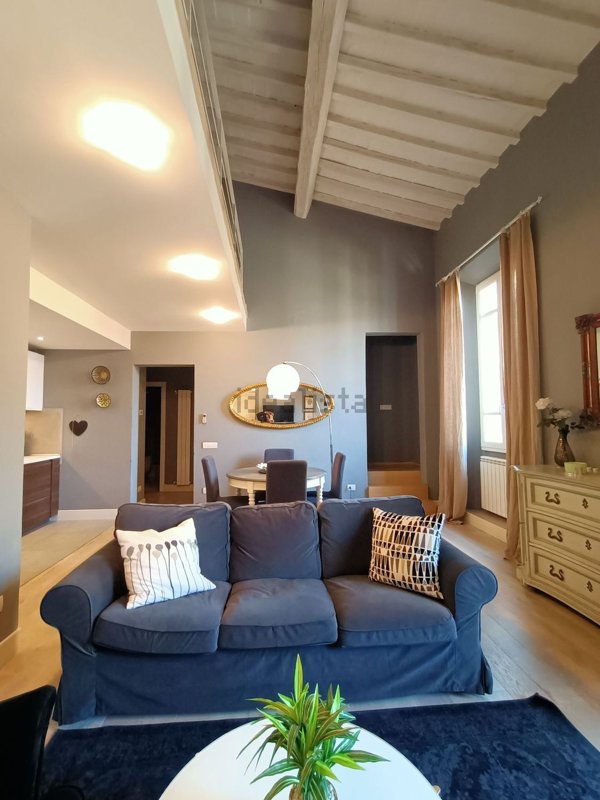 appartamento in affitto a Firenze in zona Centro Santa Maria Novella