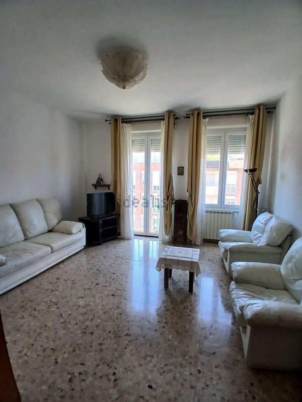 appartamento in affitto a Firenze in zona Isolotto