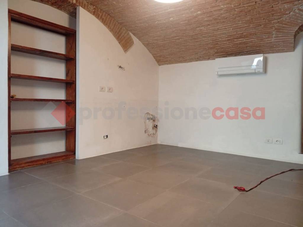 negozio in affitto a Firenze