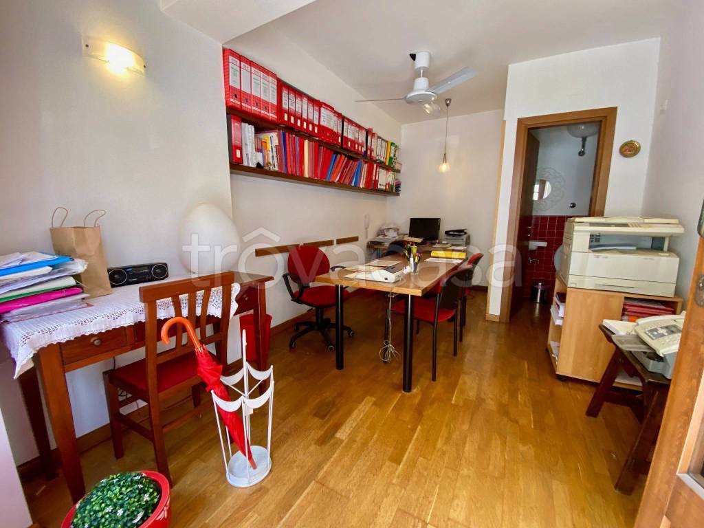 appartamento in affitto a Firenze in zona Coverciano