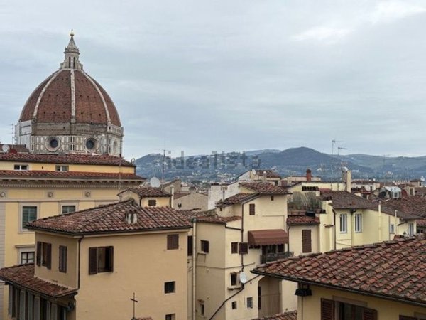 appartamento in affitto a Firenze in zona Centro Santa Maria Novella