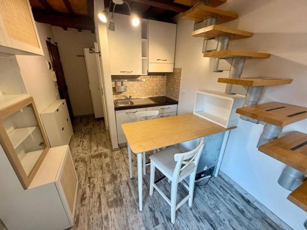 appartamento in affitto a Firenze in zona Legnaia