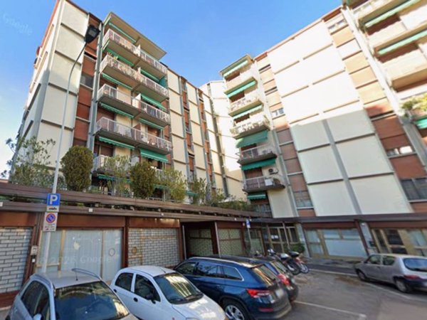 negozio in affitto a Firenze in zona Careggi